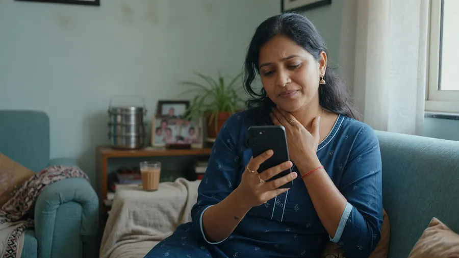 Checking for support impersonation attempts on a phone